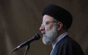 رئیس قوه قضاییه ایران خواستار مدیریت فضای مجازی شد