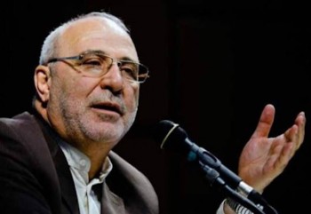 فهرست اساتید اخراجی جعلی است