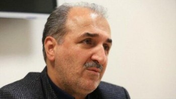 یک زن باید بیش از ۲ بچه داشته باشد