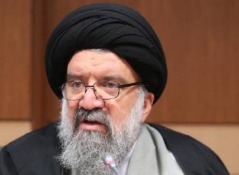 احمد خاتمی خواستار تشکیل ستاد معنوی مبارزه با کرونا شد