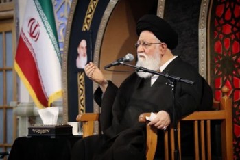 مومنین نباید اجازه کشف حجاب بدهند