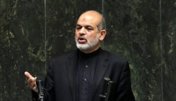 استانداران باید در هماهنگی با نماینده ولی فقیه استان کارها را جلو ببرند