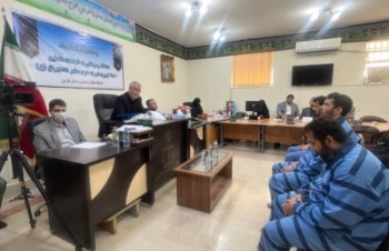 وظیفه من اطاعت از خلیفه بود