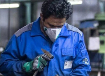کاهش حقوق کارگران با تعطیلی پنج‌شنبه تخلف است
