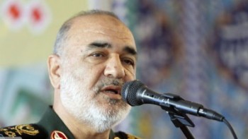 شاهکار ولایت این بود که انرژی دشمن را ظرف ۴۳ سال تخلیه کرد