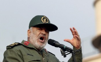 می خواهند چهره زنان ما را همانند زنان غرب کنند