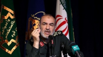 ما برای رسیدن به آرامش مقاومت می‌کنیم