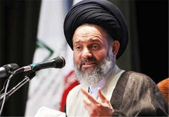 مدیریت ۳۳ ساله رهبر انقلاب در دنیا بی‌نظیر است