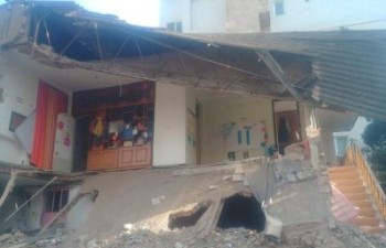 چند کودک با ریزش دیوار یک مدرسه در علی‌آباد کتول مصدوم شدند