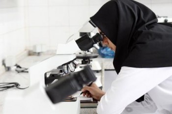 آزمایشگاه‌ها از نطر مالی در مضیقه هستند 