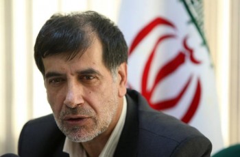 ناطق می گوید «قطعا کاندیدا نمی شوم» / موسوی خوئینی‌ها می گفت کسانی که به صورت بدحجاب ها اسید پاشیدند، باید آزاد شوند / «اصولگرایان تند» می گویند نرم ها را اخراج کنید 