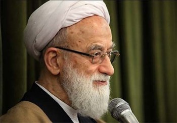 امامی کاشانی: مسئولان میز اتاق کارشان را به امام زمان(عج) عرضه کنند