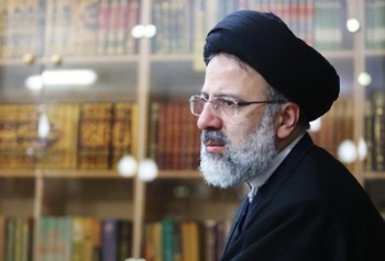 رئیسی: به جرائم سیاسی با حضور هیات منصفه رسیدگی شود