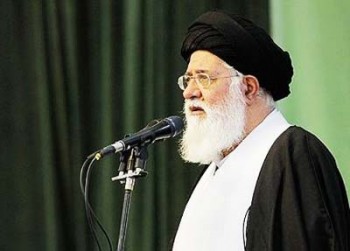علم الهدی: مشکل مردم این بود که چند زنِ سر برهنه یکجا بنشینند؟