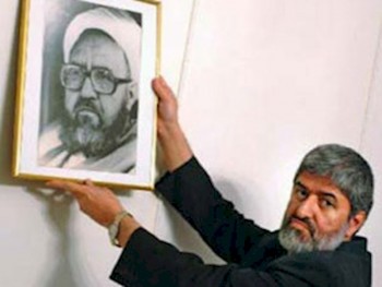  اگر ببینم ظلمی شده و نگویم خفه می‌شوم 