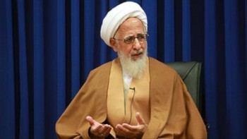 یک مرجع تقلید از طرح صیانت از فضای مجازی انتقاد کرد
