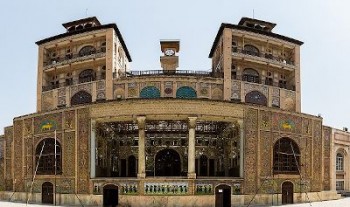 یکی از آلبوم‌های تاریخی کاخ گلستان مفقود شد