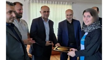 حواشی تقدیر فرماندار از دختر ورزشکار بی حجاب بررسی می شود