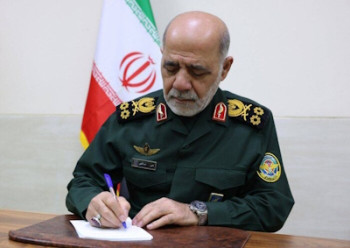 دونالد ترامپ کذاب و متوهم است