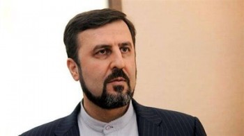 فرانسه معترضان را ضرب و جرح می‌کند
