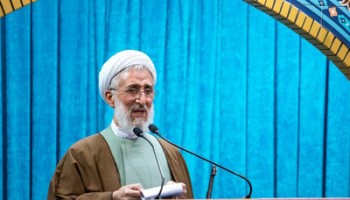 باید با کمترین آسیب غافلین حجاب را بیدار ‌کنیم