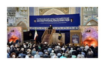 دشمن از ما دستبردار نیست دشمن از ما دستبردار نیست