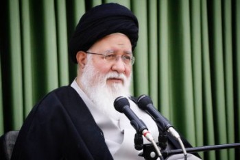 توهین در فضای مجازی به مسئولین کار دشمن است