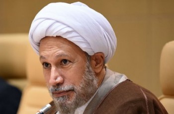 خوردن و بردن به روحانیون و طلاب نمی‌چسبد