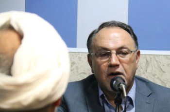 نظام سیاسی ایران به صورت یک اندک‌سالاری درآمده است