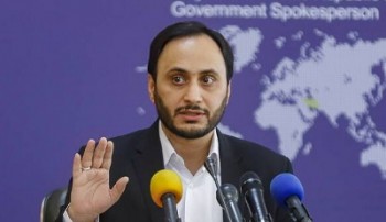دولت با هرگونه دستهبندی کردن مردم برای ارائه خدمات مخالف است دولت با هرگونه دستهبندی کردن مردم برای ارائه خدمات مخالف است
