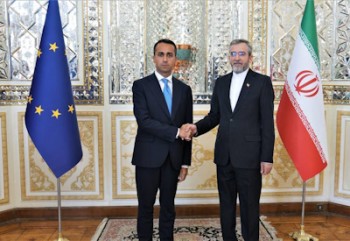 ایران از هرگونه ابتکار اروپا برای همکاری استقبال می‌کند