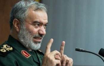 مردم اروپا هیزم و پهن دام برای زمستان جمع آوری می کنند