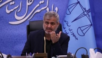 با افرادی که عامدانه به دنبال رواج برهنگی هستند مقابله میکنیم 