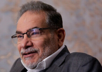 زنده‌ام و سپر بلای ملت