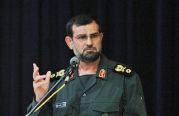 دشمنان با دیدن تصاویر بسیجیان مضطرب می‌شوند