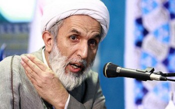 می خواهند نایب امام زمان را به زانو زدن مجبور کنند