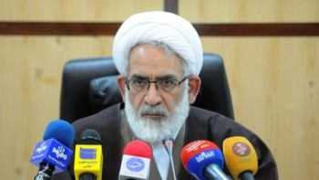 مسمومیت دانش آموزان قم احتمالا عمدی و مجرمانه است مسمومیت دانش آموزان قم احتمالا عمدی و مجرمانه است