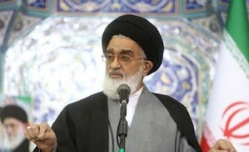 منافقین اگر توبه نکنند به عذاب الهی دچار می‌شوند