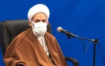 دشمنان می خواهند طلاب کاری به‌نظام نداشته باشند