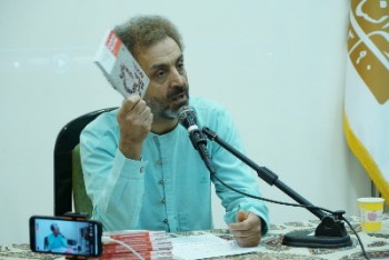 در ایران انقلاب نمی‌شود اما ظرفیت شورش وجود دارد