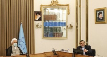 بر تأمین آزادی‌های مشروع تاکید داریم