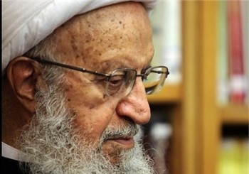 خوب است در تمام خانه‌ها زیارت عاشورا و حدیث کسا خوانده شود