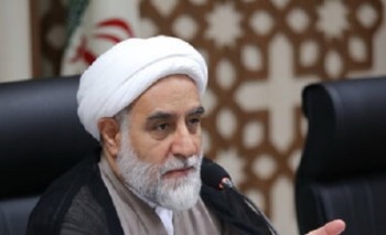 طلاب جدای از فقه و اصول در رشته‌های دیگر نیز متخصص می شوند