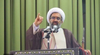 امام جمعه کازرون هدف سوء قصد قرار گرفت