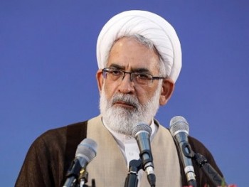 دادستان کل ایران خواستار برخورد پلیس با روزه خواران شد