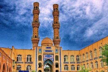 استفاده از ماسک و دستکش در مساجد ایران الزامی شد