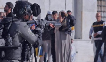 در حمله اسرائیل به مسجدالاقصی ده‌ها فلسطینی زخمی شدند