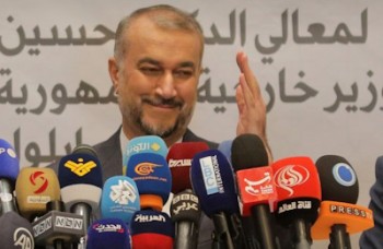 طرح ابتکاری سلطان عمان برای رفع تحریم‌ها روی میز است 