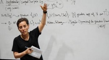 نام میرزاخانی به دلیل نداشتن ‎حجاب نباید روی خیابانی گذاشته شود