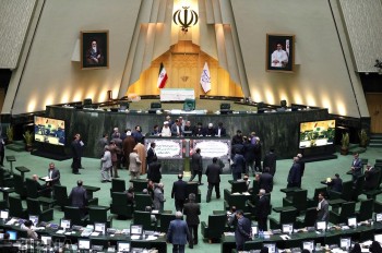 سقف دریافتی حقوق ماهانه کارکنان دستگاه‌های اجرایی مشخص شد